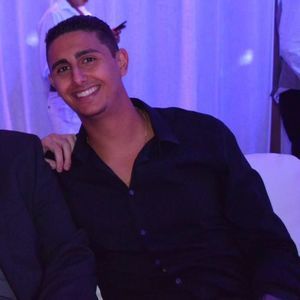 Meet your Posher, Liel